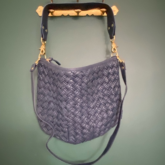 Clare V Moynihan in Navy - Picture 3 of 5